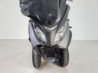 Piaggio  MP3 picture 4