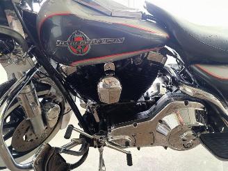 Harley-Davidson Electra Glide  picture 10