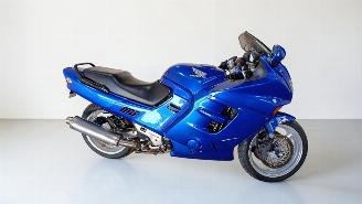 skadebil motor Honda CBR 1000 F 1995/5