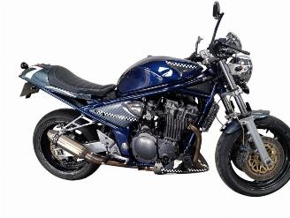 Unfallwagen Suzuki Bandit 1200  2002/3