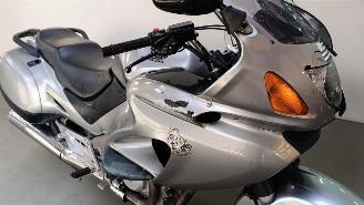 Honda NTV 650  picture 7