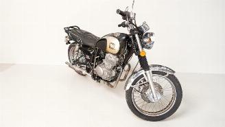 danneggiata motocicli Mash  FIVE HUNDRED 2014/12