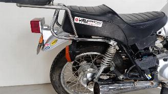 Yamaha SR 125  picture 9