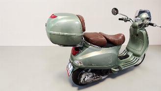 Piaggio  LXV VESPA picture 10