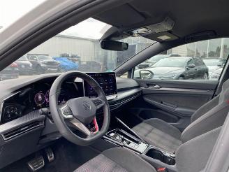 Volkswagen Golf GTI DSG picture 14