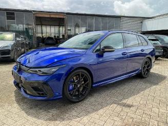 Volkswagen Golf R Variant 4Motion *KAM - AHK - NAV - PANO* picture 8