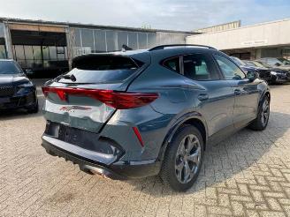 Voiture accidenté Cupra Formentor 1.5 TSI e-Hybrid 2025/4