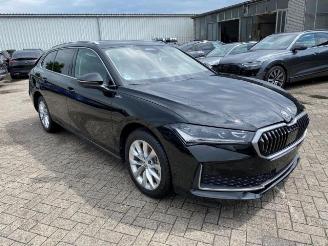 Skoda Superb Combi 1.5 TSI iV L&K *LEDER - HEAD UP* picture 3