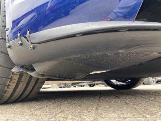 Porsche Taycan Turbo S *HEAD-UP - PANO -KERAMIK* picture 13