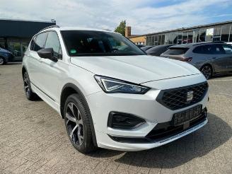 skadebil auto Seat Tarraco 1.4 e-Hybrid FR-Line *NAVI - AHK - KAM* 2023/11