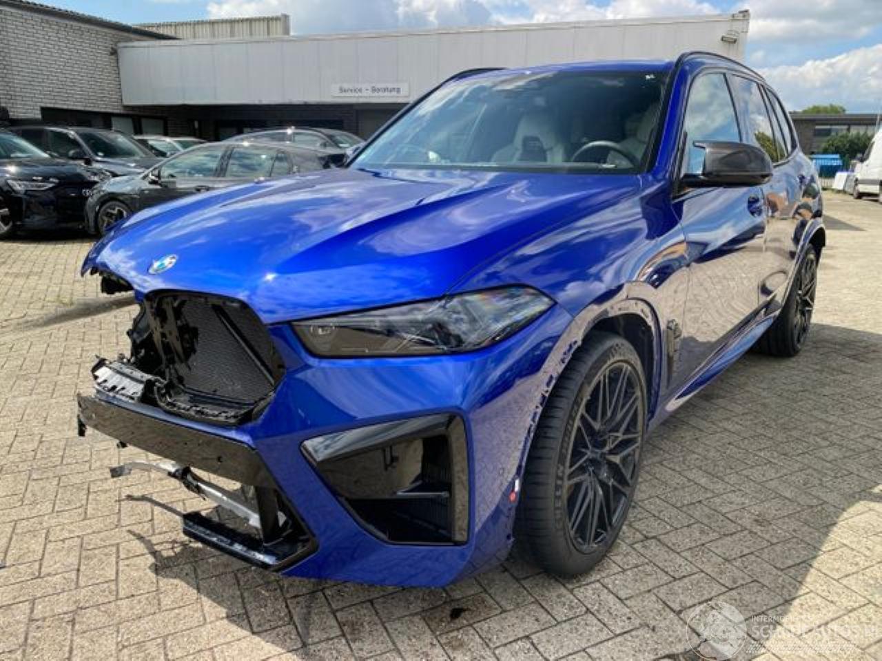 BMW X5 M Competition *HEAD-UP - PANO - AHK - B&W*