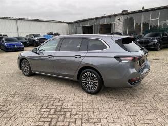 Volkswagen Passat Variant 2.0 TDI DSG Elegance 4Motion picture 4