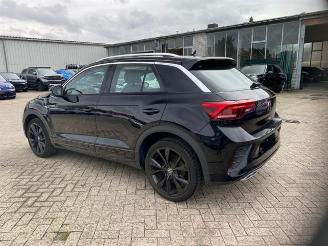 krockskadad bil auto Volkswagen T-Roc 1.5 TSI DSG R-Line * KAM - NAV - LED * 2024/1