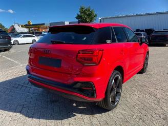 Voiture accidenté Audi Q2 35 TFSI S tronic S line * KAM - AHK - NAV * 2023/4