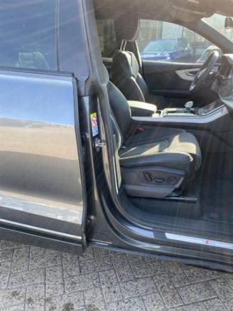 Audi Q8 50 TDI quattro S line *KAM - AHK - NAV - LED* picture 14