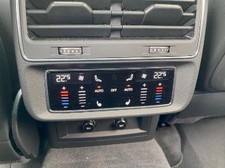 Audi SQ8 4.0 TFSI quattro * HUD - PANO - B&O - KAM * picture 16