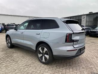  Volvo EX 90 EX90 Core Pure Electric *AHK - KAM - NAV - PANO* 2025/6