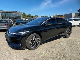 Avarii autoturisme Volkswagen ID.7 Pro * HUD - PANO - KAM - H&K * 2024/7