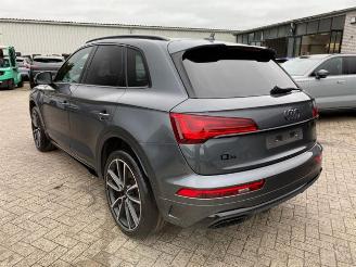 Auto incidentate Audi Q5 45 TFSI quattro S line * HUD - PANO- AHK * 2023/8
