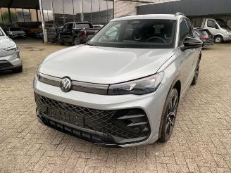 skadebil auto Volkswagen Tiguan 1.5 TSI eHybrid R-Line * KAM - AHK - NAV* 2025/7