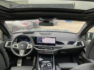 BMW X5 M60i xDrive *HEAD UP - PANO - AHK - KAM* picture 18