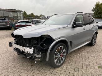 BMW X5 M60i xDrive *HEAD UP - PANO - AHK - KAM* picture 4