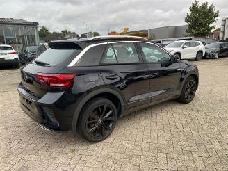 Volkswagen T-Roc 1.5 TSI DSG R-Line *KAM - NAV - LED* picture 7