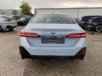 BMW i5 M60 xDrive *HEAD-UP - 360 KAM - NAVI* picture 6