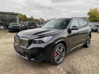 BMW iX1 eDrive20 M Sport *HEAD-UP - PANO - 360 KAM* picture 4