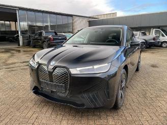 Avarii autoturisme BMW iX 40 xDrive *HEAD-UP - AHK - KAM - NAVI* 2024/6