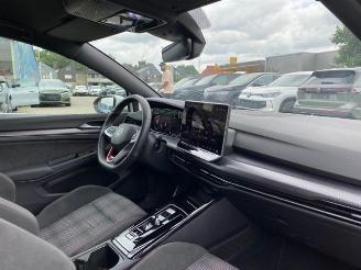 Volkswagen Golf GTI DSG picture 19