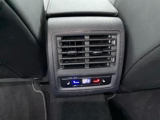 Volkswagen Golf Variant 1.5 eTSI DSG R-Line Black Style picture 24