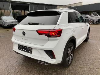 škoda osobní automobily Volkswagen T-Roc 1.5 TSI DSG R-Line *NAVI - KAM - AHK* 2022/3