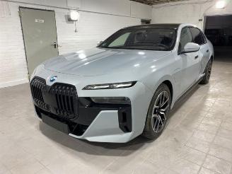 Schadeauto BMW 7-serie  2023/7