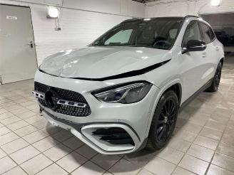 uszkodzony samochody osobowe Mercedes GLA 250 4Matic AMG Line Advanced Plus Pano/AHK 2025/5