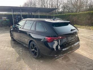 Skoda Octavia RS Combi 2.0 TDI HUD/STANDHZG/KAM/NAVI picture 5