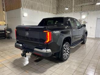 Unfallwagen Volkswagen Amarok Aventura Doppelkabine AHK/360/H&K/NAVI 2024/9