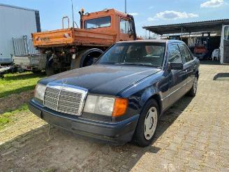 ocasión turismos Mercedes E-klasse 230 W124 Limousin 1991/4