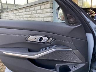 BMW M3 Competition CARBONDACH/HUD/KAM/H&K/NAVI picture 21