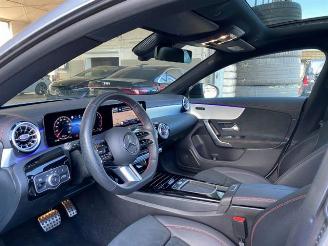 Mercedes Cla-klasse 180 SB AMG Line PANO/AHK/KAM/NAVI picture 16