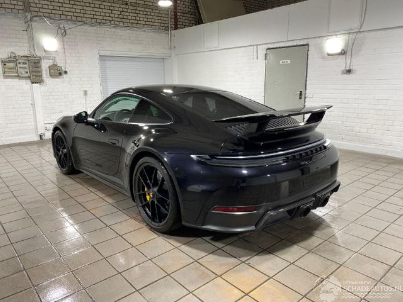 Porsche 911 Carrera 4 GTS T-Hybrid KERAMIK/CHRONO/LIFT