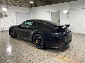 Porsche 911 Carrera 4 GTS T-Hybrid KERAMIK/CHRONO/LIFT picture 2