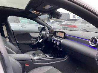 Mercedes Cla-klasse 250 4Matic AMG Line Special Edition PANO/360 picture 13