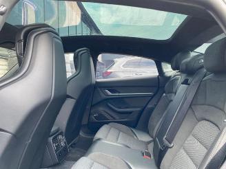 Porsche Taycan Turbo S KERAMIK/CHRONO/PANO/HUD/360/BOSE picture 16