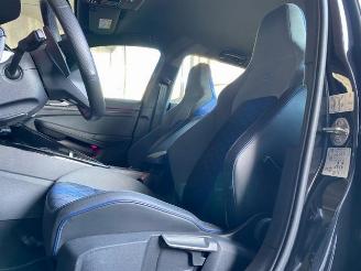 Volkswagen Golf R 4Motion picture 14