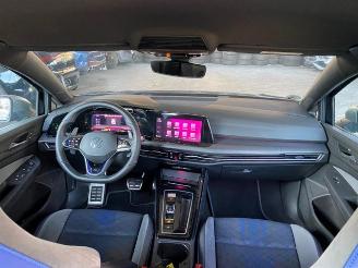 Volkswagen Golf R 4Motion picture 16