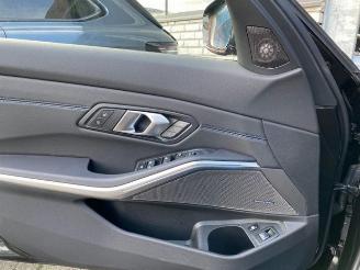 BMW 3-serie 0e Touring M Sport HUD/PANO/AHK/60/H&K/NAVI picture 20