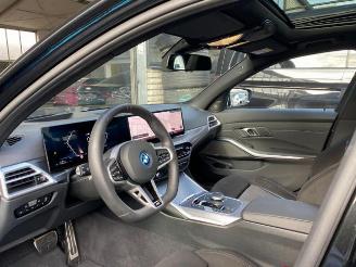 BMW 3-serie 0e Touring M Sport HUD/PANO/AHK/60/H&K/NAVI picture 12