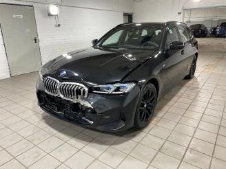 BMW 3-serie 0e Touring M Sport HUD/PANO/AHK/60/H&K/NAVI picture 4