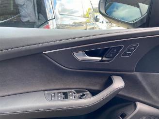 Audi RS Q8 RSQ8 KERAMIK/PANO/HUD/AHK/B&O/KAM/NAVI picture 24